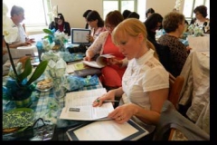 Workshops with leaders teaching how to facilitate Small Group Bible study discussions1